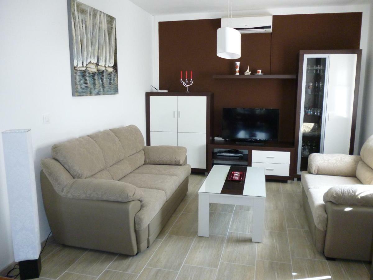 Euroholiday Apartments Турань Екстер'єр фото
